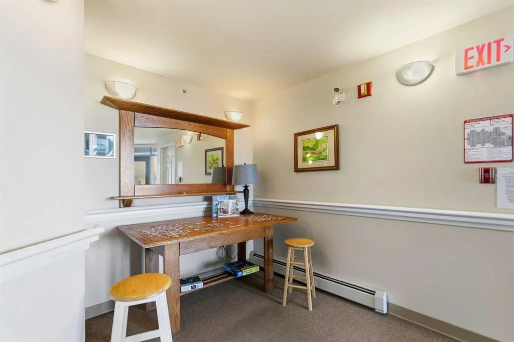 305 1 Avenue NW #316