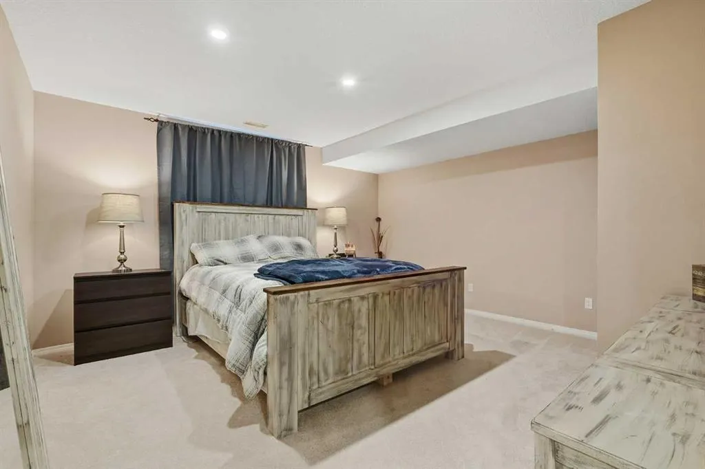 103 Canyon Terrace W