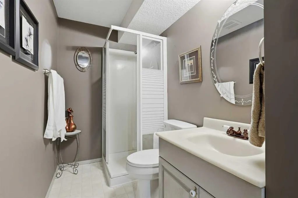 103 Canyon Terrace W