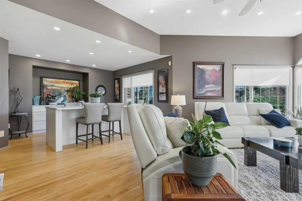 103 Canyon Terrace W