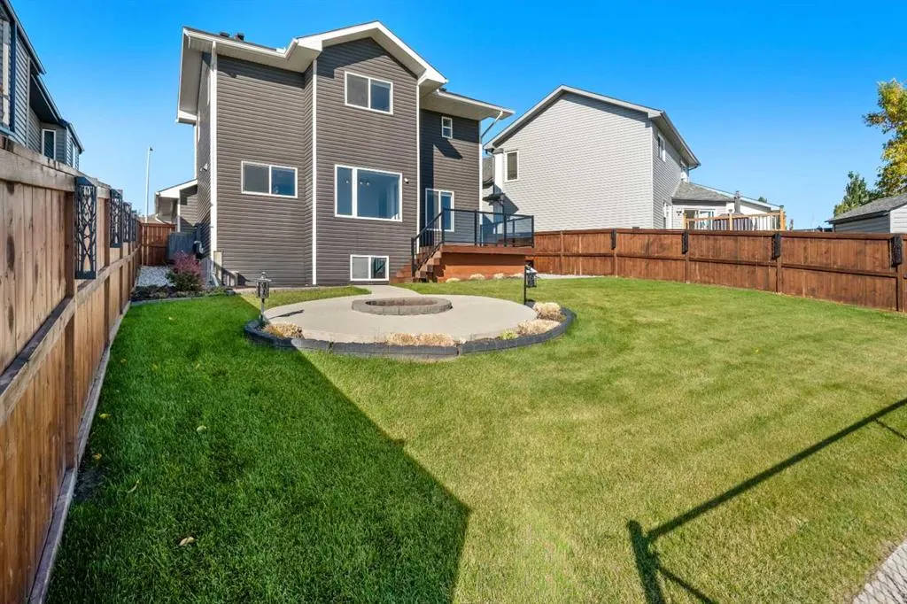 187 Covington Close NE