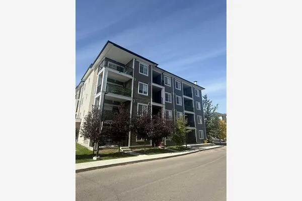 151 Legacy Main Street SE