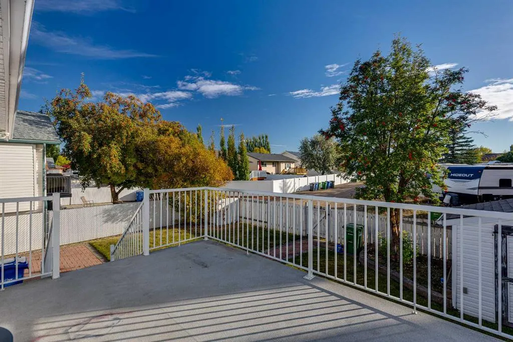 13 Dumas Crescent