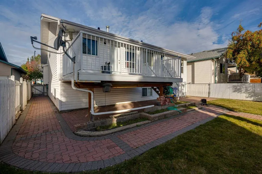 13 Dumas Crescent