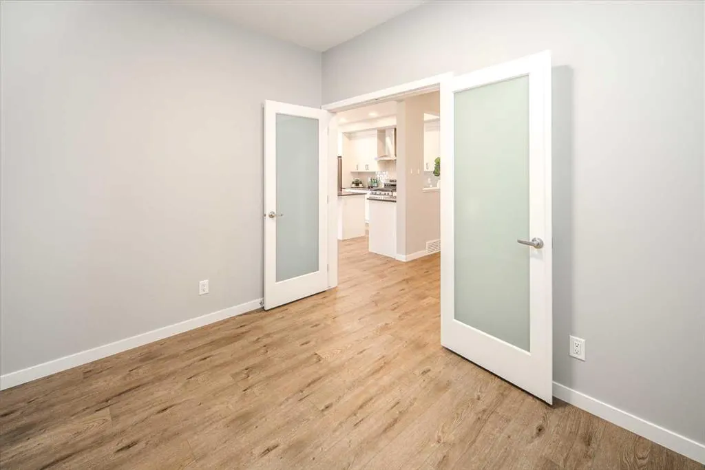 47 Carringvue Passage NW