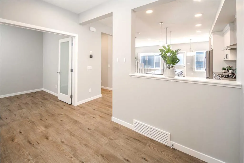 47 Carringvue Passage NW