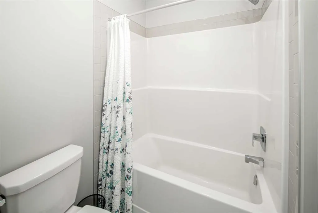 47 Carringvue Passage NW