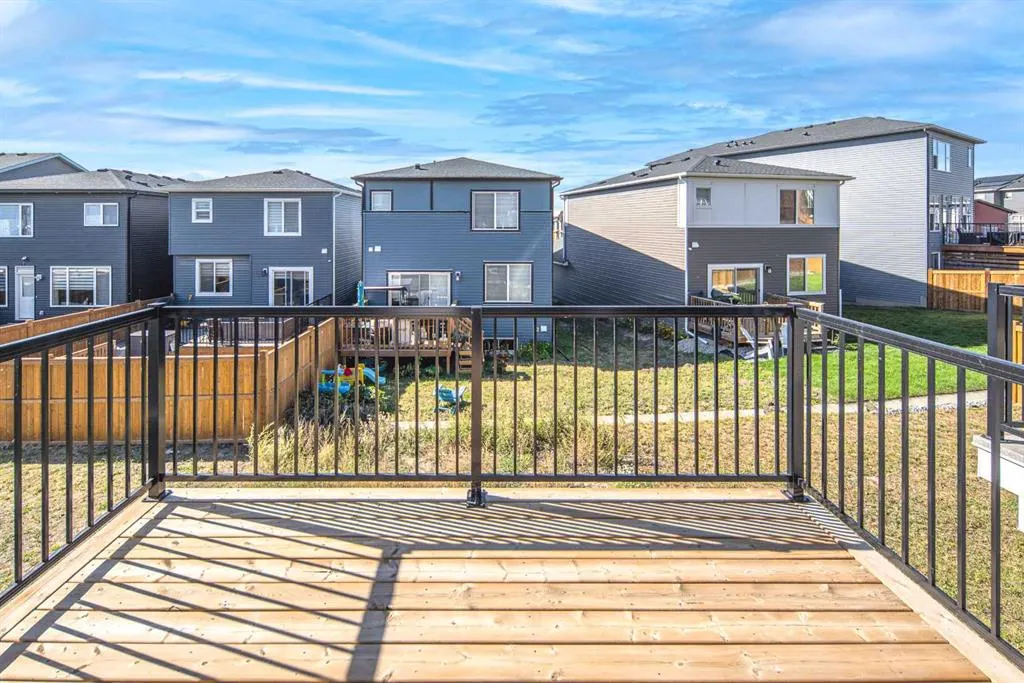 47 Carringvue Passage NW