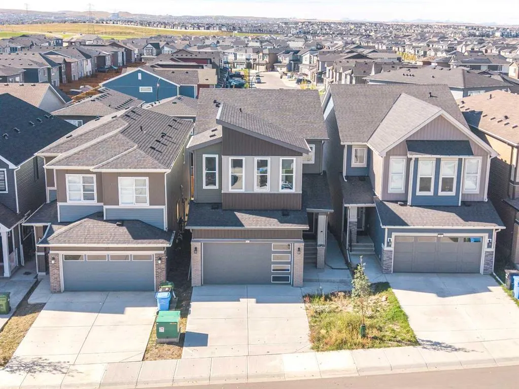 47 Carringvue Passage NW