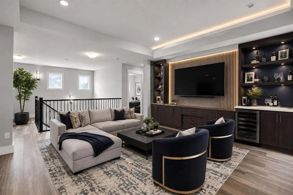 92 Masters Court SE