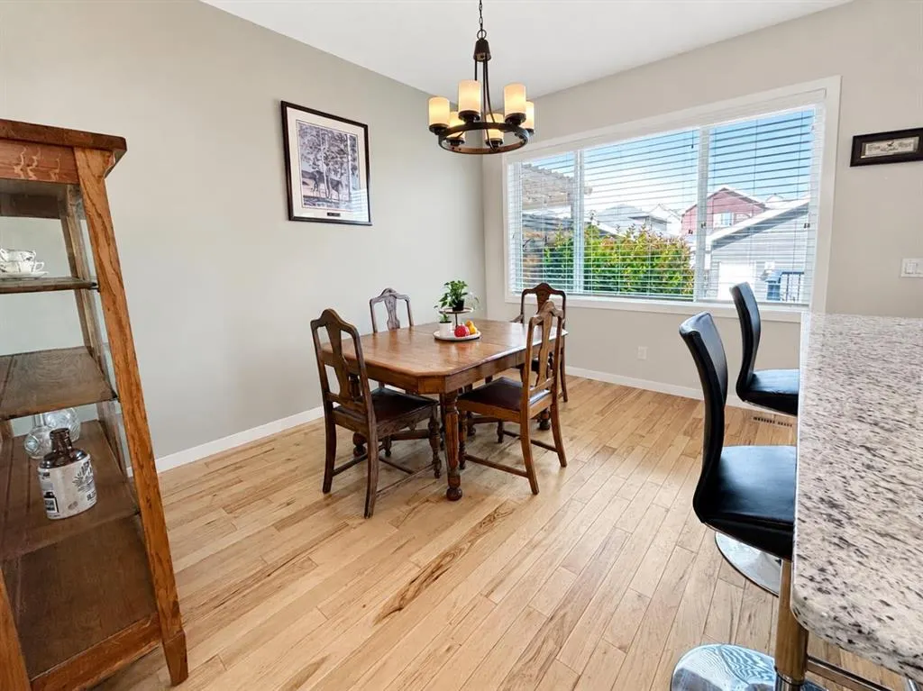 12 Fireside Bend