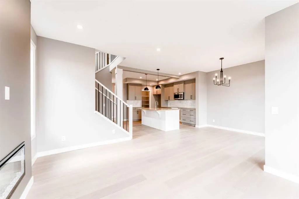 63 Waterford Mews