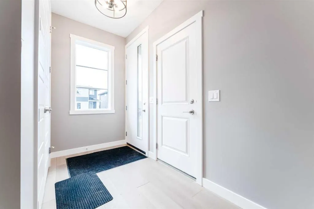 63 Waterford Mews