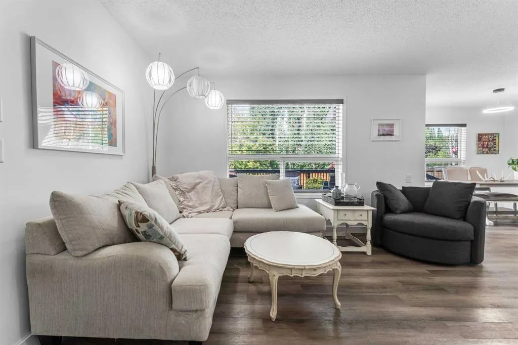 438 Auburn Bay Heights SE