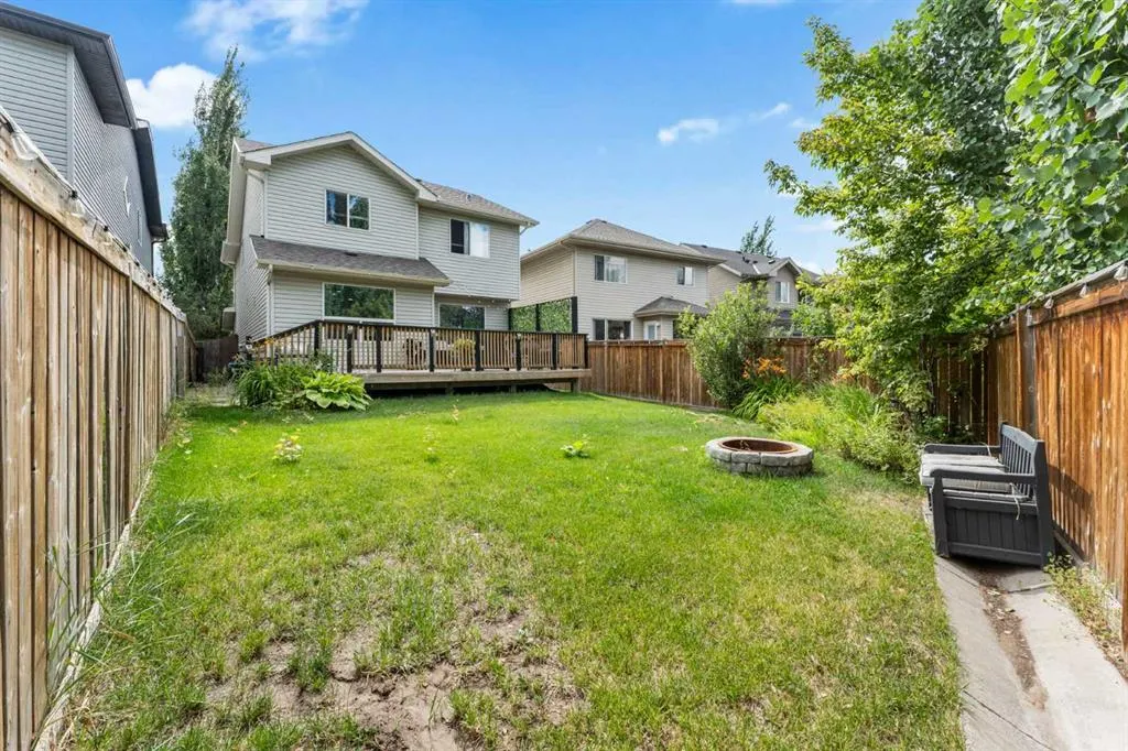 438 Auburn Bay Heights SE