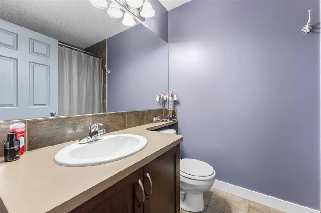 438 Auburn Bay Heights SE