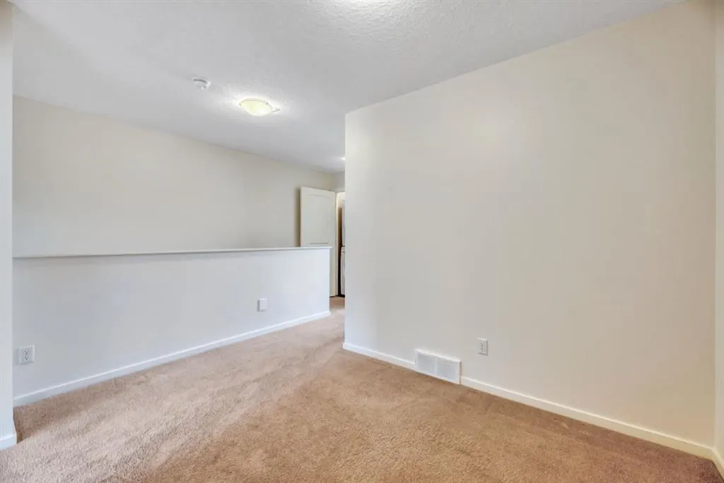 94 Legacy Boulevard SE