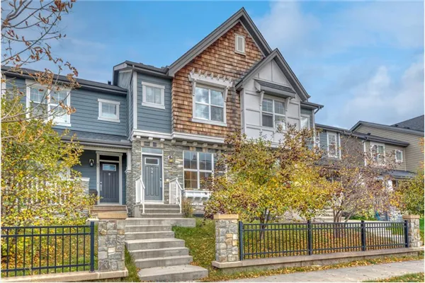 94 Legacy Boulevard SE