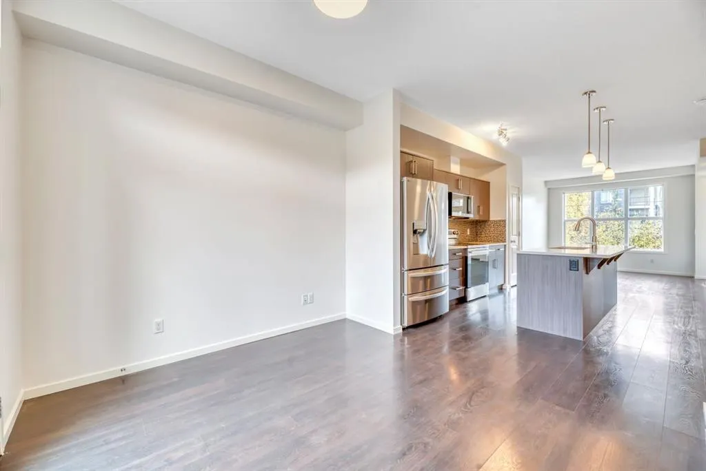 94 Legacy Boulevard SE