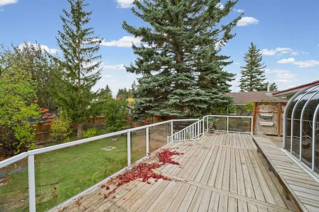 60 Silverview Way NW