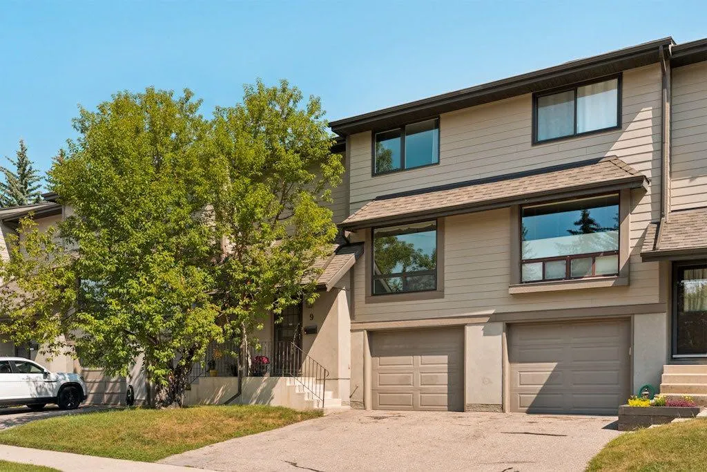 5019 46 Avenue SW #9