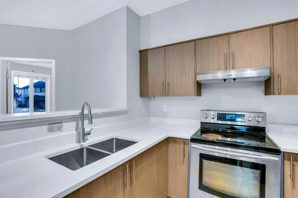1140 Taradale Drive NE #2116