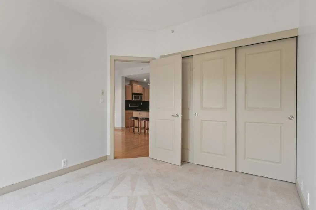 5605 Henwood Street SW #2103