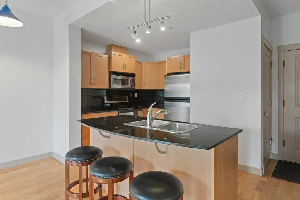 5605 Henwood Street SW #2103