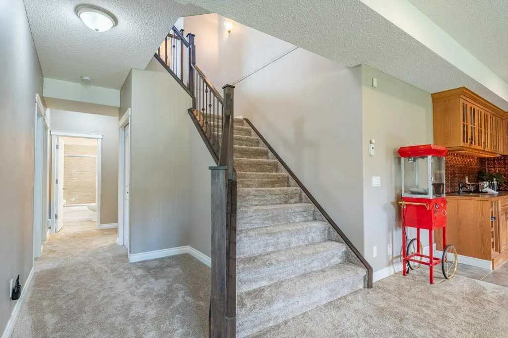 143 Crocus Ridge Drive