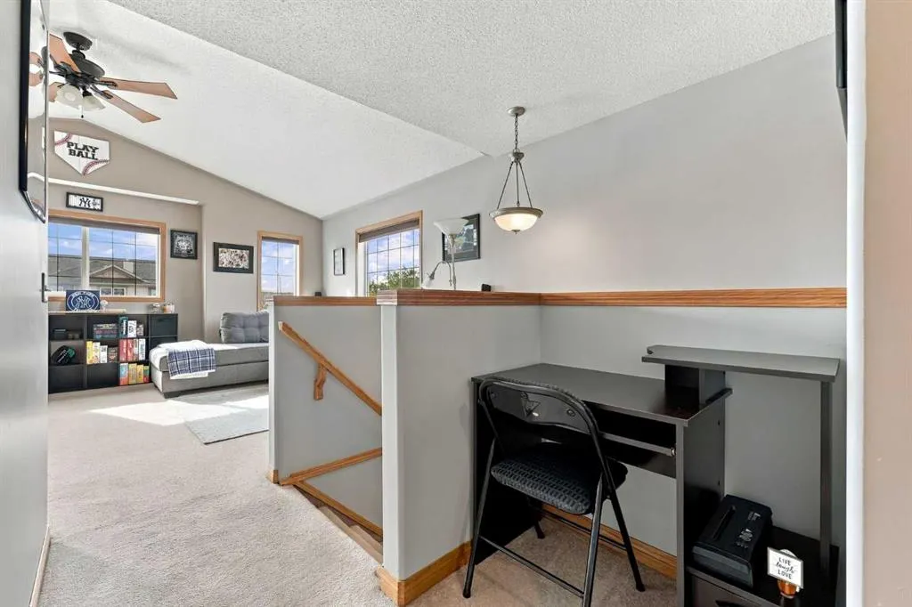 2 Cimarron Grove Bay