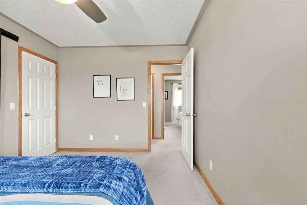 2 Cimarron Grove Bay