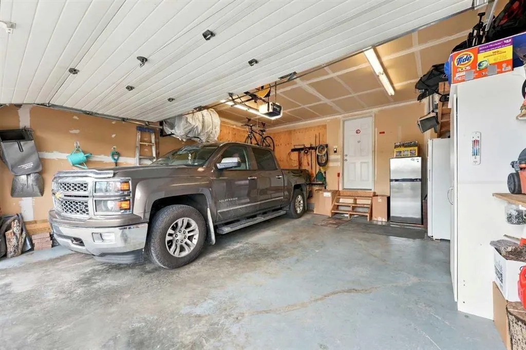 2 Cimarron Grove Bay