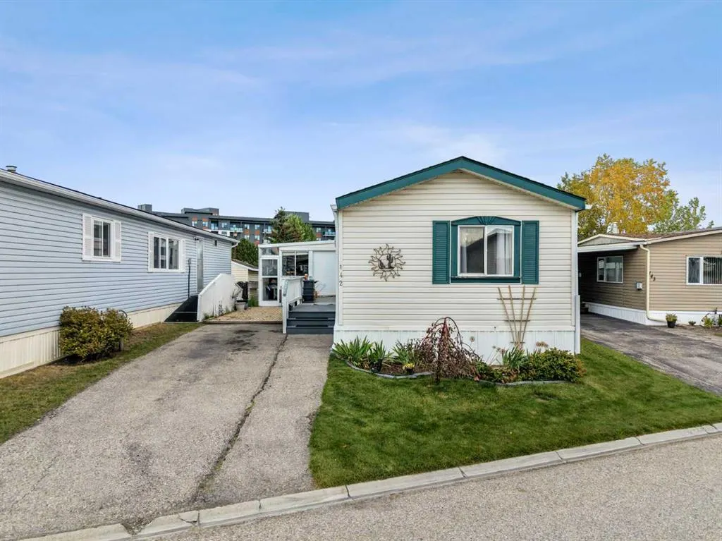 99 Arbour Lake Road #142