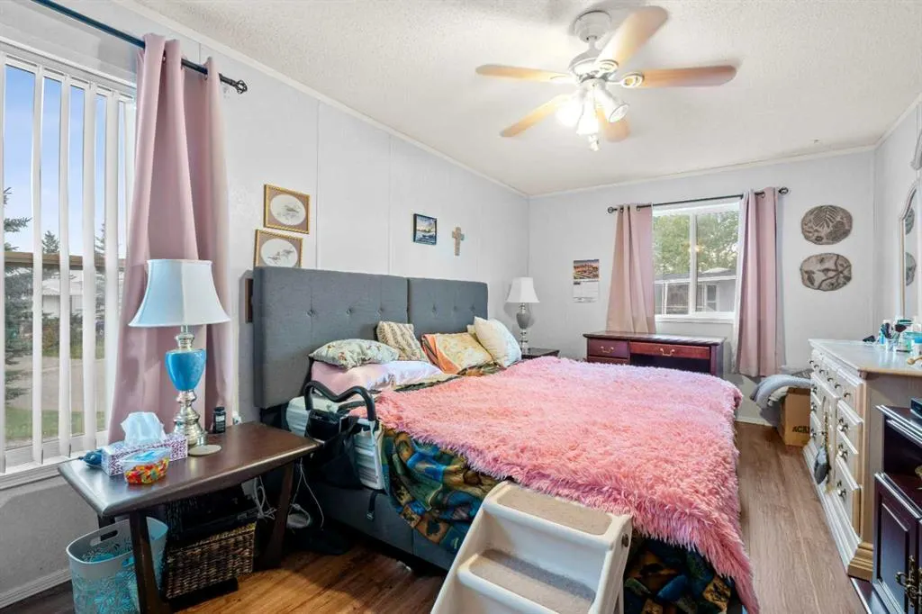 99 Arbour Lake Road #142