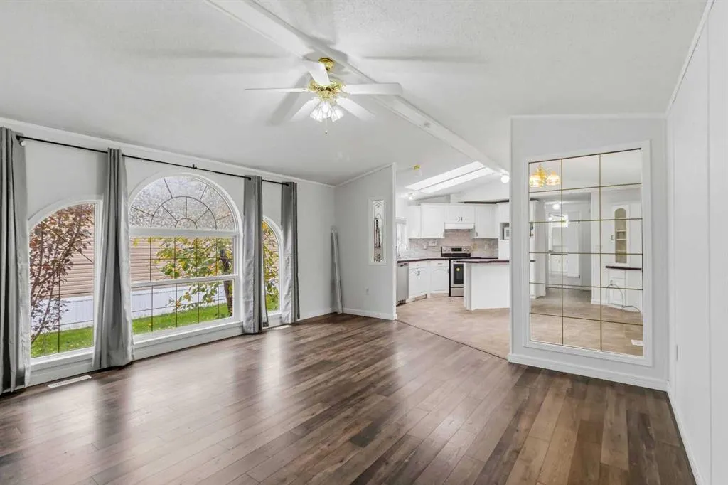 284 Caouette Crescent