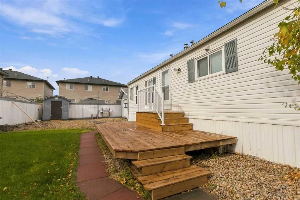 284 Caouette Crescent