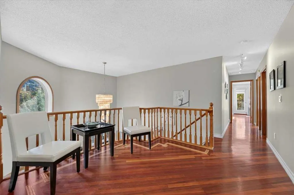 129 Shawnee Court SW