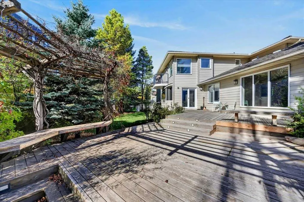 129 Shawnee Court SW