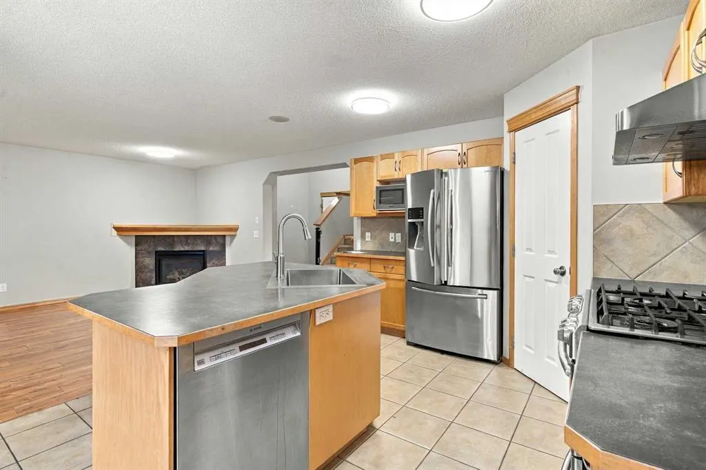 209 Tuscany Ravine Road NW