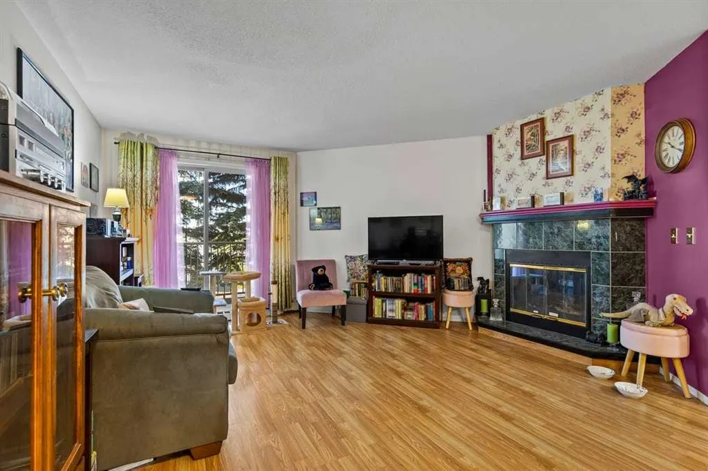 1723 35 Street SE #209