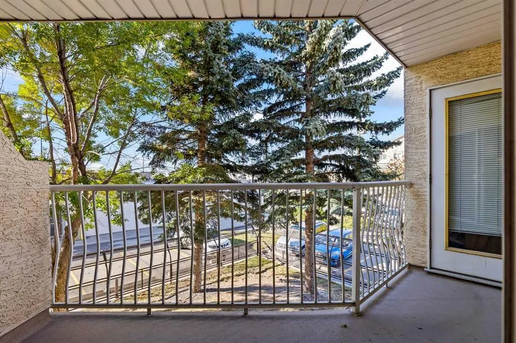 1723 35 Street SE #209