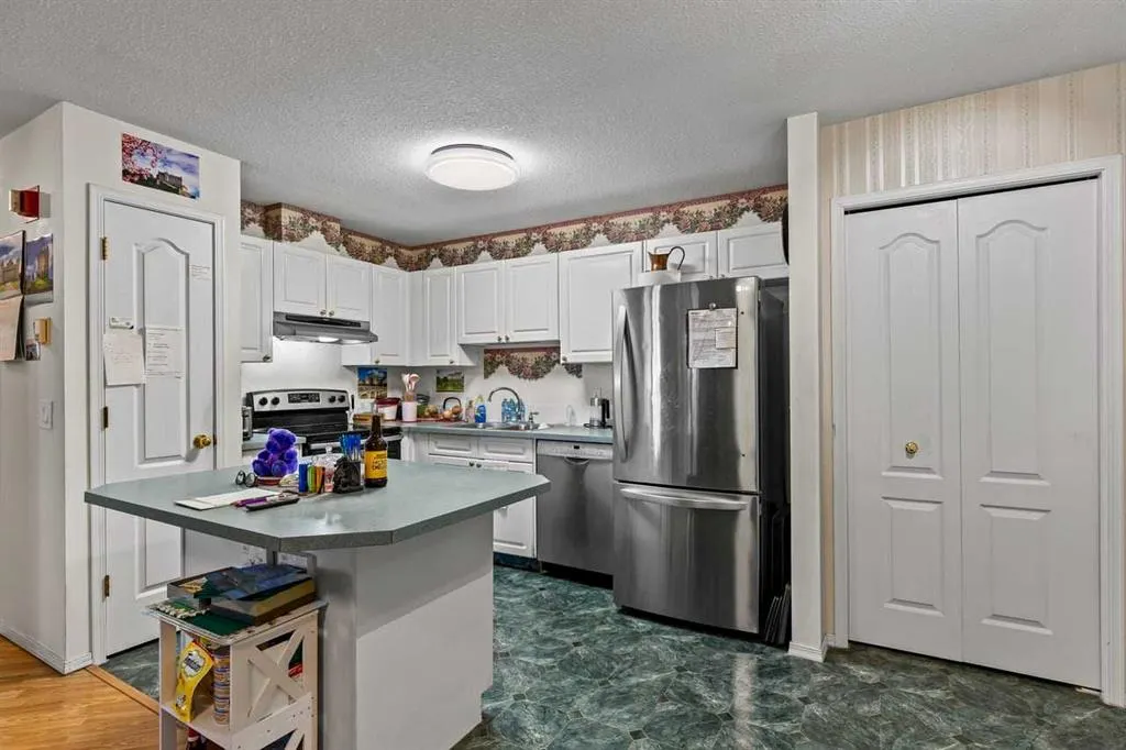 1723 35 Street SE #209