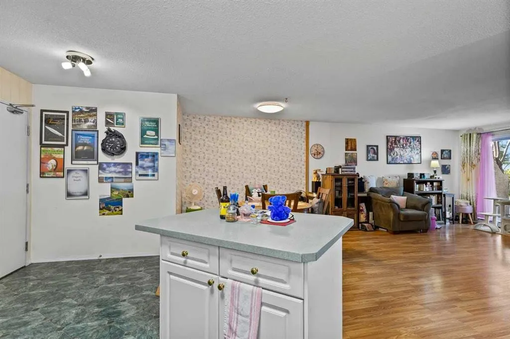 1723 35 Street SE #209