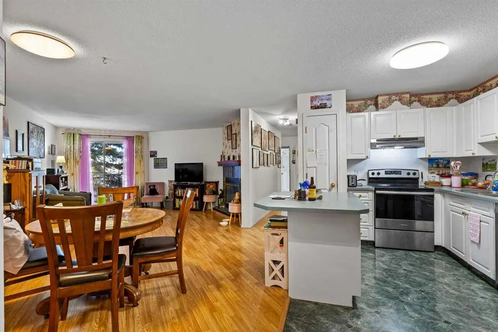 1723 35 Street SE #209