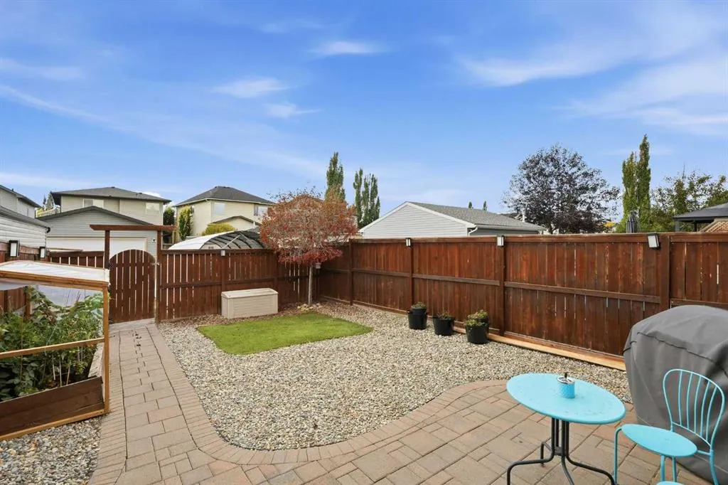 71 Elgin Meadows Garden SE