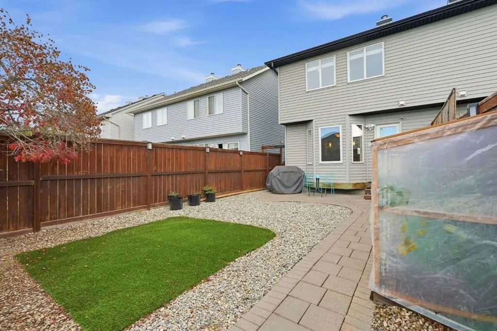 71 Elgin Meadows Garden SE
