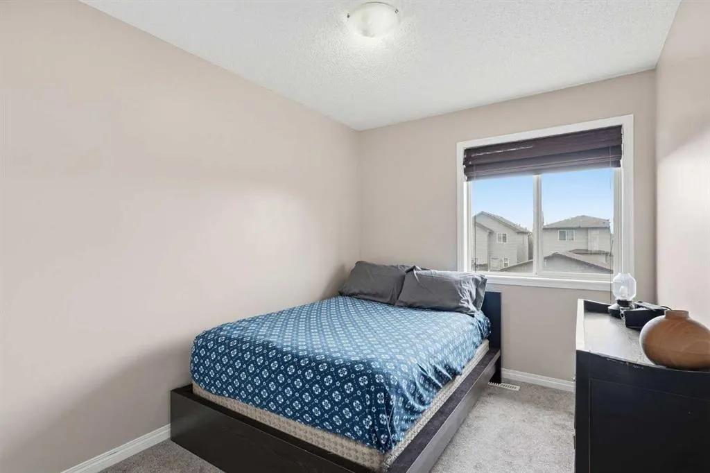71 Elgin Meadows Garden SE