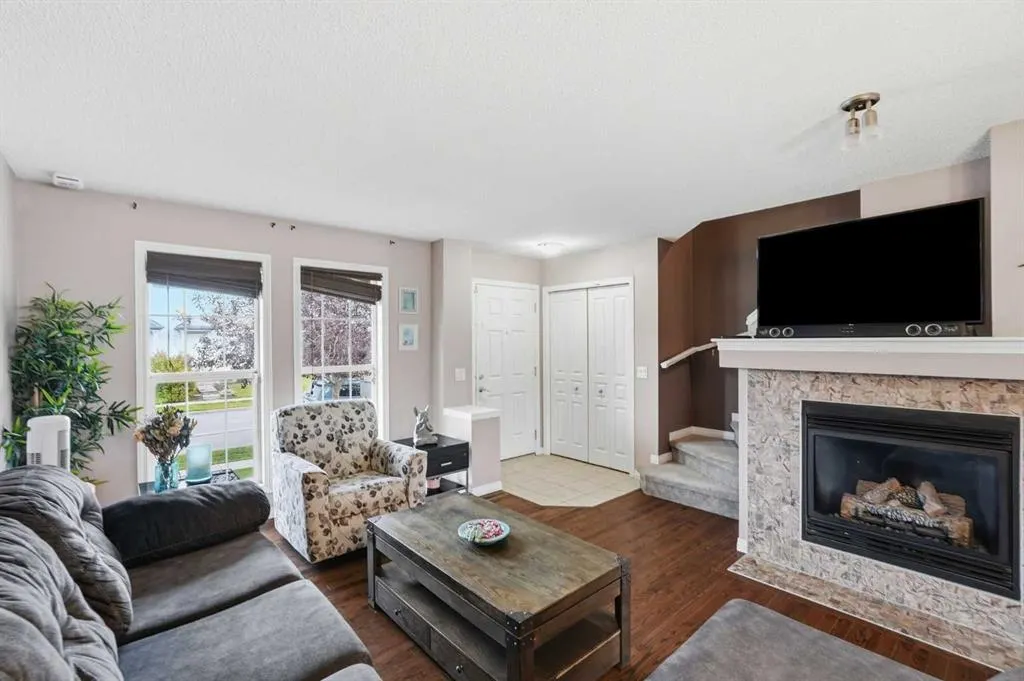 71 Elgin Meadows Garden SE