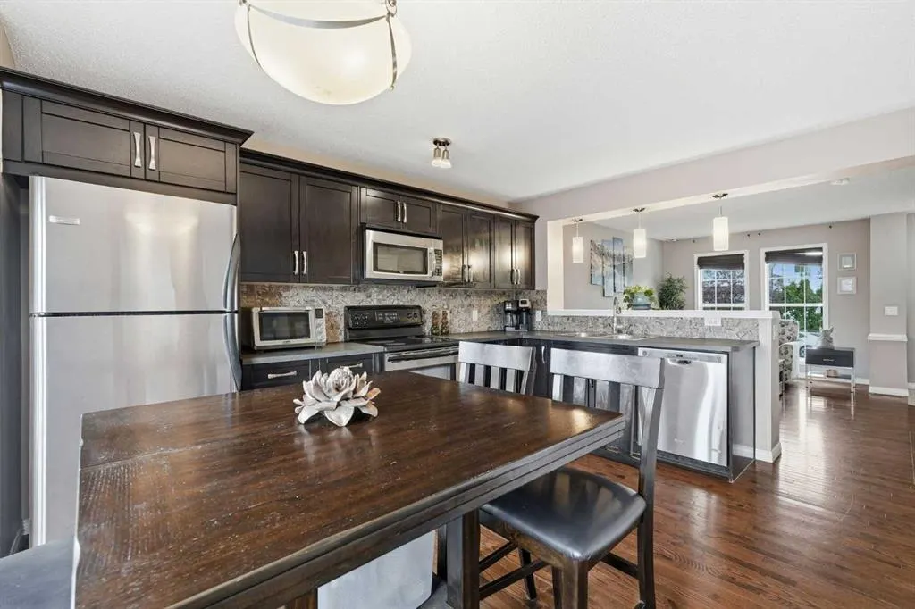 71 Elgin Meadows Garden SE