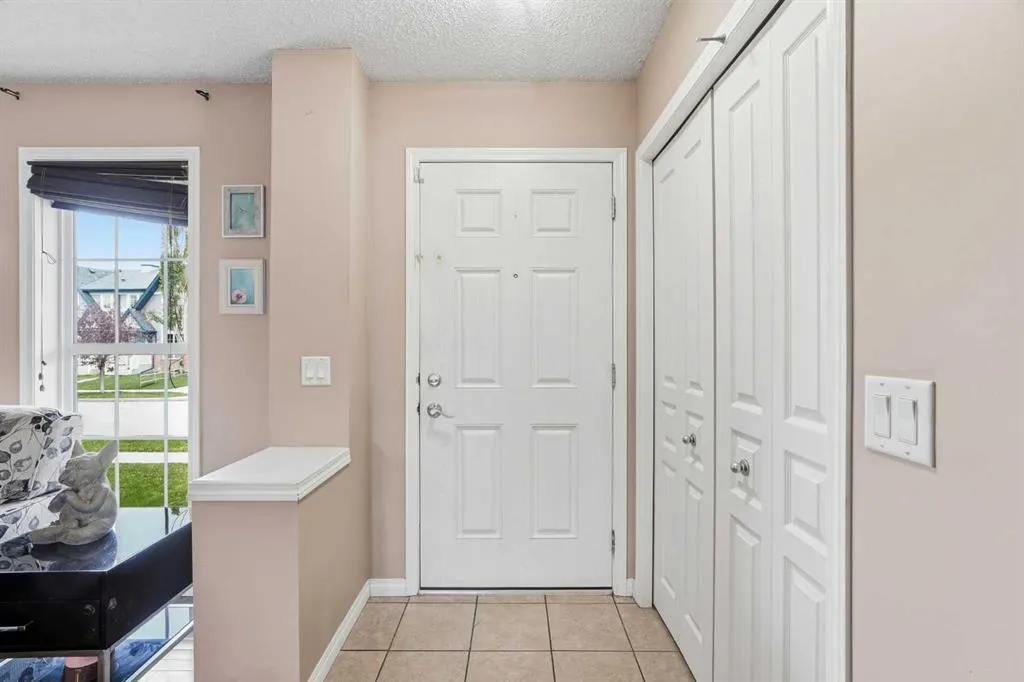 71 Elgin Meadows Garden SE